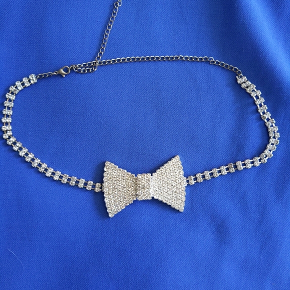 Rhinestone bowtie necklace unique - Picture 1 of 5